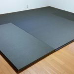 魚沼市の自宅の洋間に縁無し畳を納めてきました。