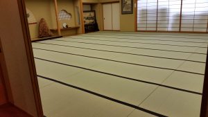 魚沼市の旅館様の畳工事が仕事初めになりました。